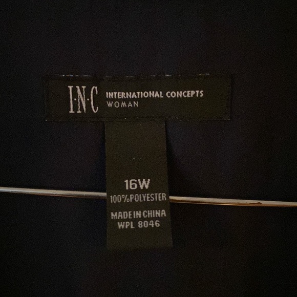 International Concepts blouse - Picture 2 of 4